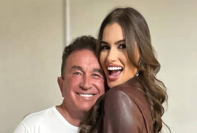 EM MEIO A RUMORES DE SEPARAÇÃO, AMADO BATISTA FALA SOBRE AMOR E VIDA DE SOLTEIRO EM SHOW