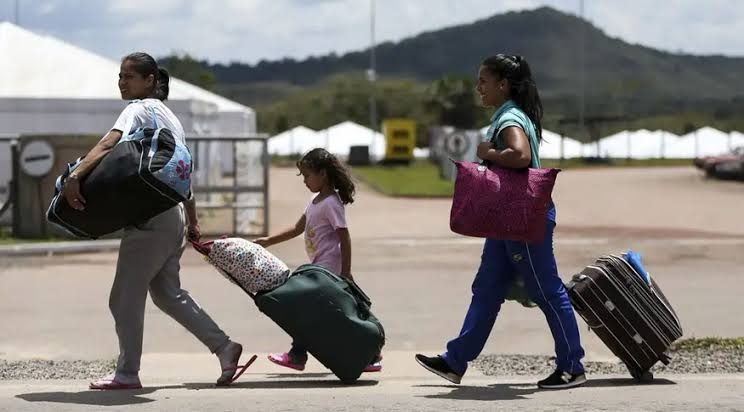 Censo: número de estrangeiros no Brasil cresce 70% e venezuelanos lideram imigração