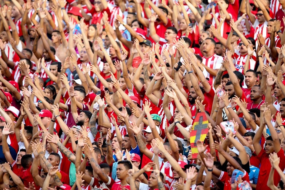 Náutico se inspira no Corinthians e cria campanha de arrecadação por pix para a torcida