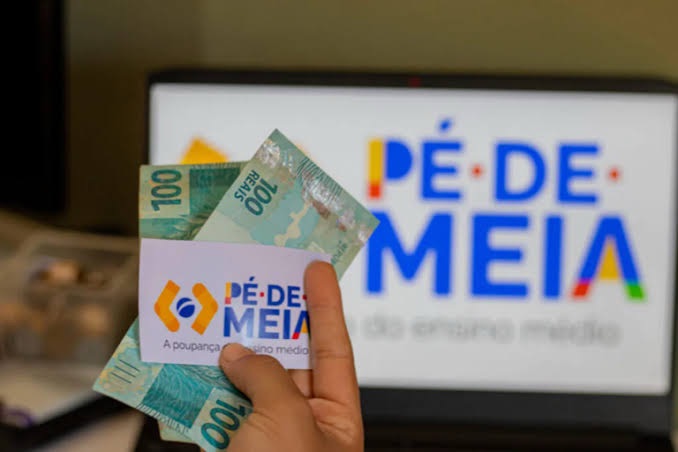 MEC quer estender benefício a todos estudantes do ensino médio da rede pública