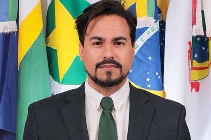 Preso por pedofilia e série de estupros, vereador tinha sete namoradas