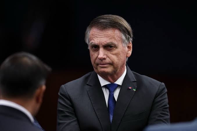 Quaest: 55% dos eleitores consideram justa a prisão domiciliar de Bolsonaro
