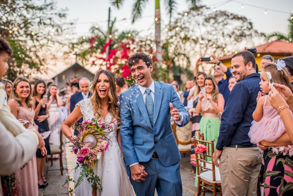 Os ‘convidados’ que pagam para ir ao casamento de estranhos