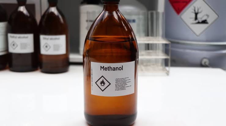 SUSPEITA DE METANOL: HOMEM DE 47 ANOS ESTÁ EM ESTADO GRAVE NO DF