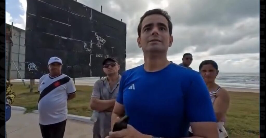 NOVOS VÍDEOS MOSTRAM DEPUTADO TENTANDO PRENDER EM FLAGRANTE AGENTE DE TRÂNSITO