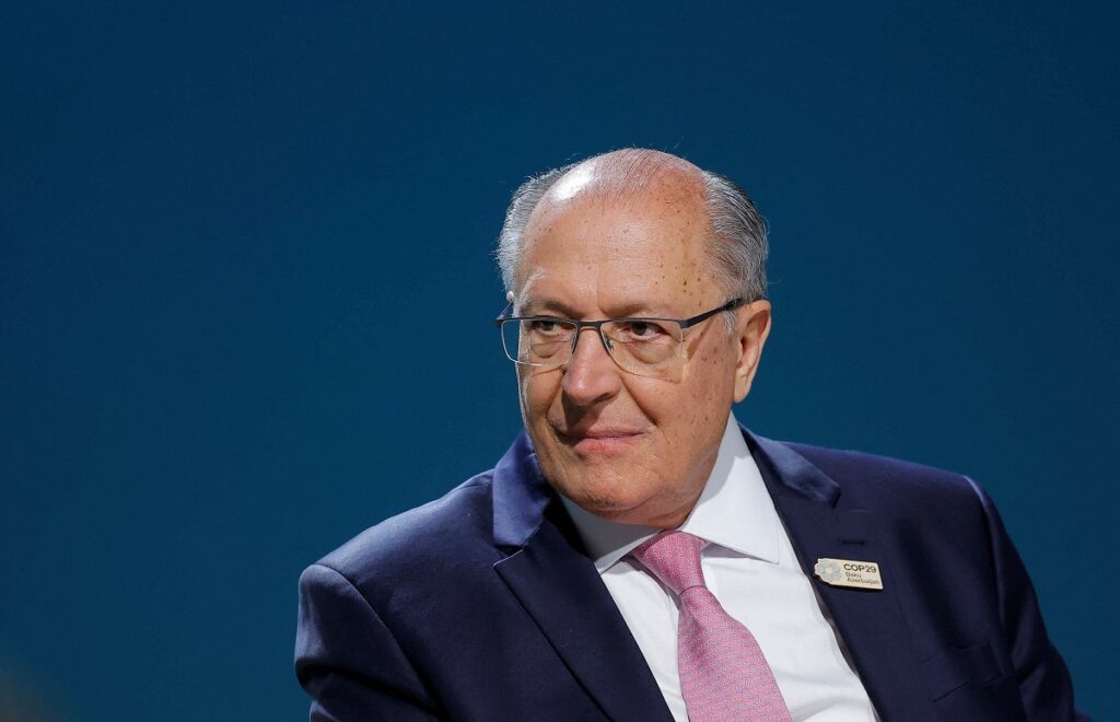 ALCKMIN SURGE COMO MAIOR AMEAÇA À REELEIÇÃO DE TARCÍSIO EM SÃO PAULO