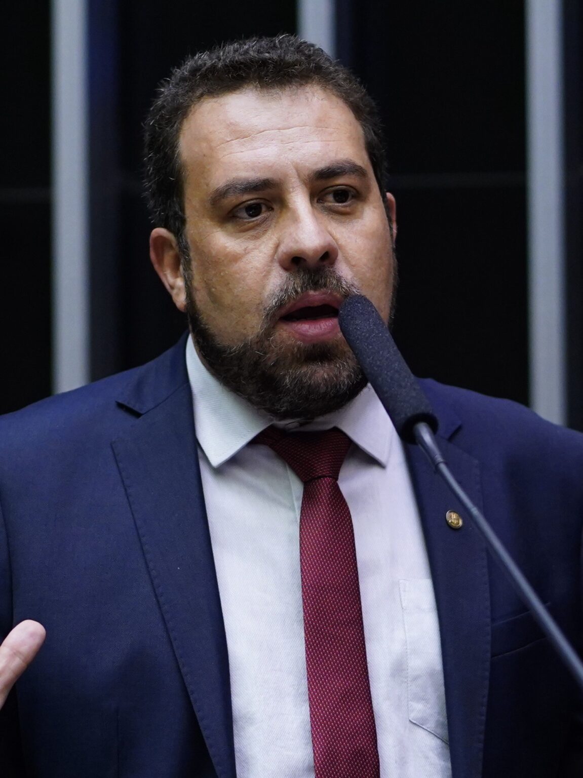 BOULOS COMEÇA A FAZER LIMPA EM MINISTÉRIO