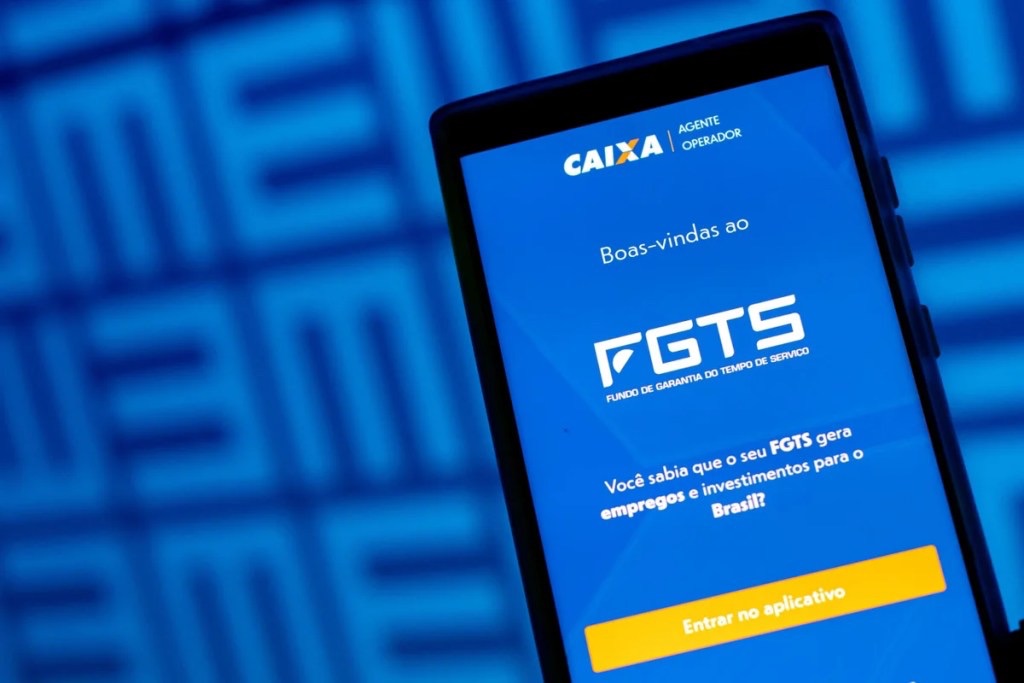 Governo limita antecipação do saque-aniversário do FGTS a duas operações e no máximo R$ 500