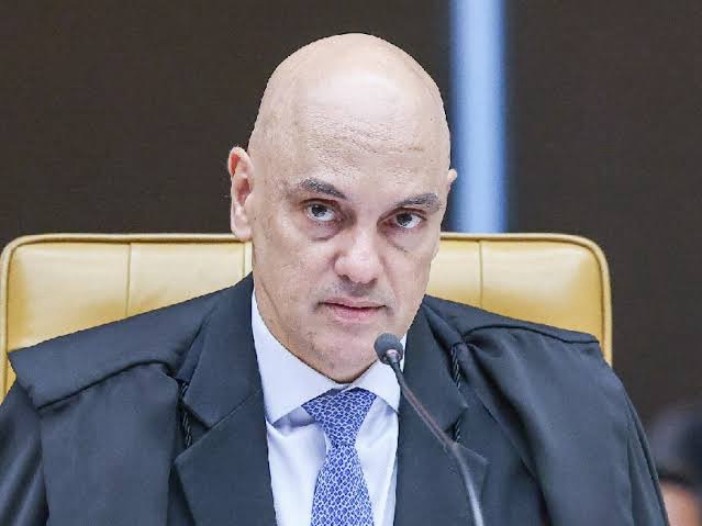 ‘Financial Times’ inclui Moraes entre as 25 pessoas mais influentes do ano na categoria ‘heróis’