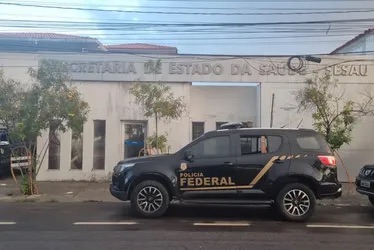 Paulo afasta secretário da Saúde e cria comissão para investigar ‘graves’ denúncias na Sesau