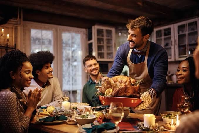 Quaest: 87% dizem que política não impedirá encontro de Natal em família