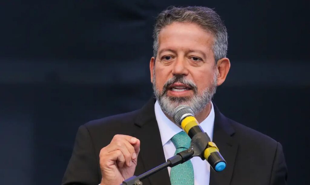 Acordo com clã Calheiros chega ao fim e aproxima família Moura de Lira
