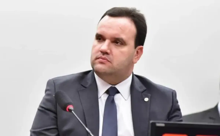 Luciano Amaral encabeça gastos da cota parlamentar em Alagoas