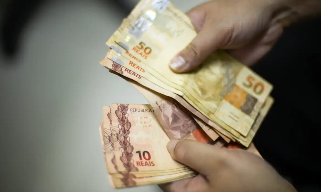 TETO DO SEGURO-DESEMPREGO SOBE PARA R$ 2.518,65 APÓS REAJUSTE