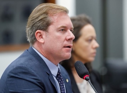 Marx Beltrão Defende Aprovação De Projeto Que Cria Piso Salarial De R$ 6.500 Para Farmacêuticos