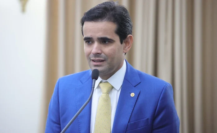 DEPUTADO LELO MAIA VOLTA A MANDAR RECADO PARA PREFEITO DE IGACI SOBRE LIBERAÇÃO DA CAVALGADA: “O TEMPO DOS CORONÉIS ACABOU!”