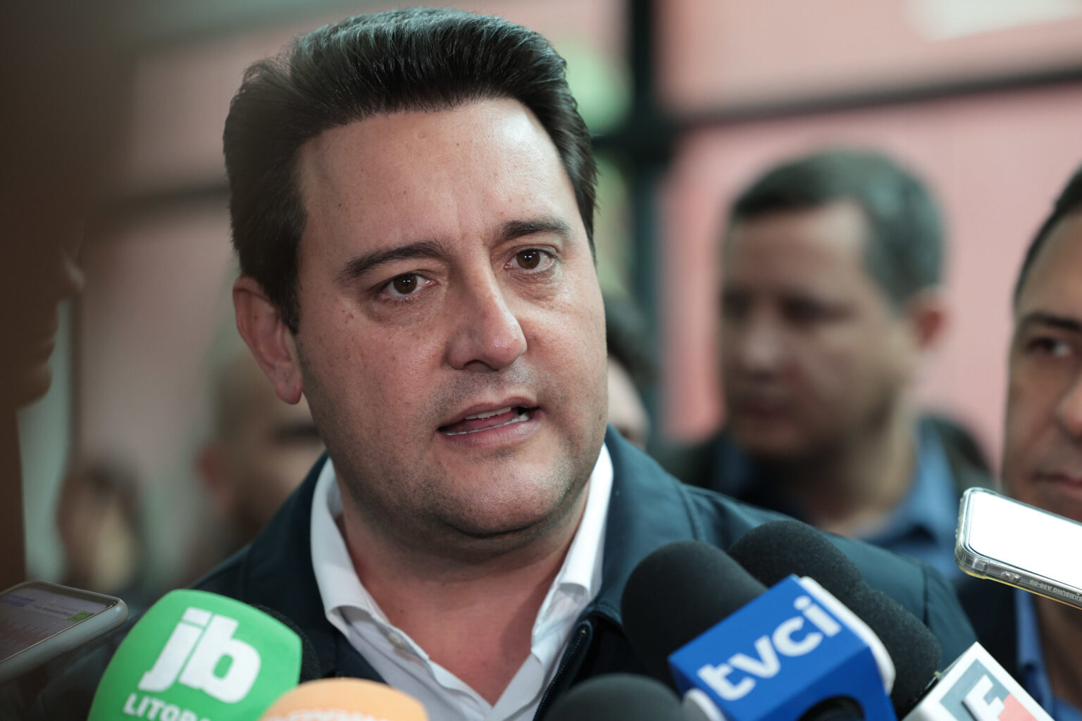 RATINHO JUNIOR DECIDE NÃO LEVAR ADIANTE A PRÉ-CANDIDATURA À PRESIDÊNCIA DA REPÚBLICA.