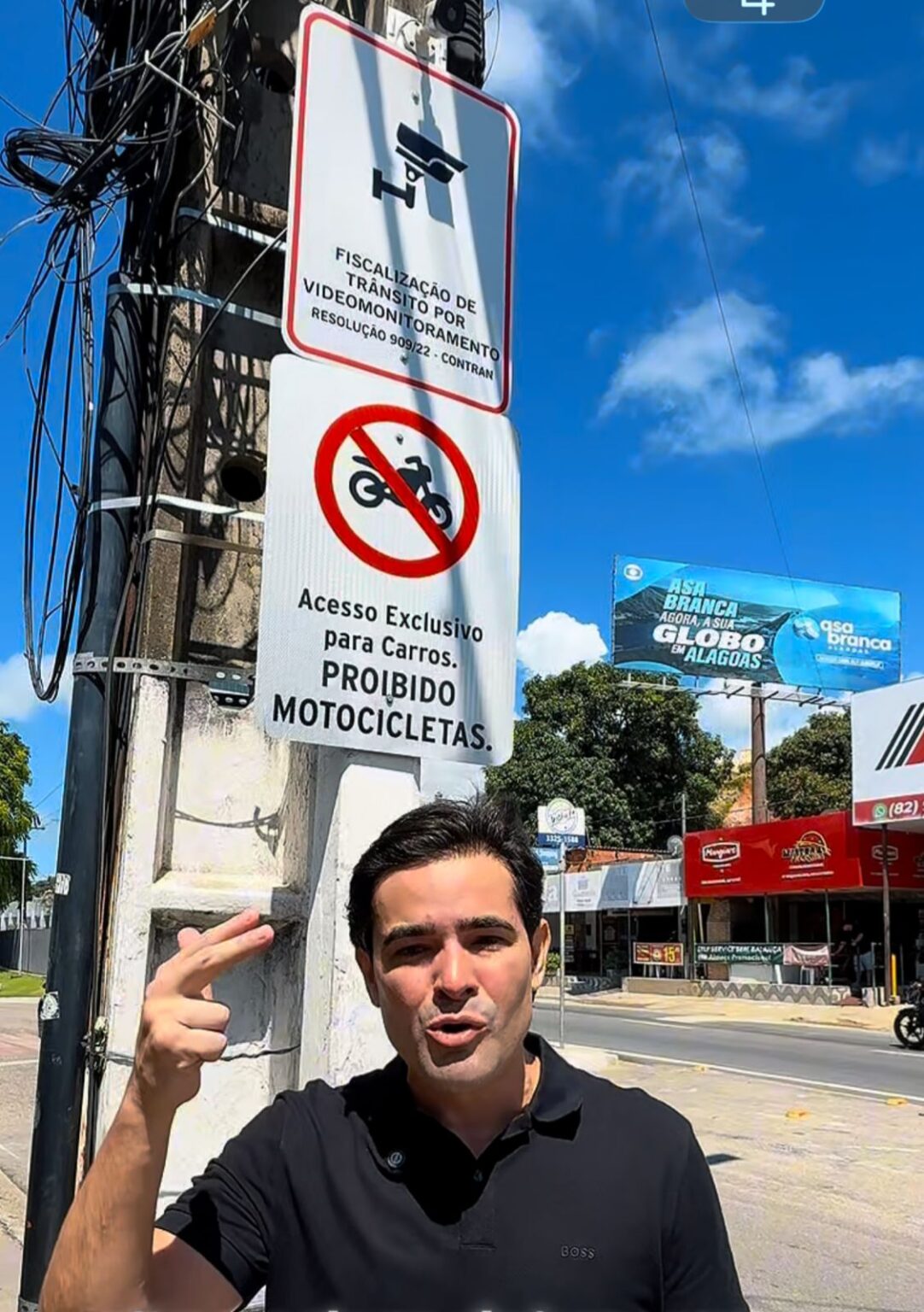 DEPUTADO LELO MAIA CRITICA PROIBIÇÃO EM MACEIO SHOPPING E DIZ QUE MOTOBOYS ESTÃO SENDO IMPEDIDOS DE TRABALHAR.