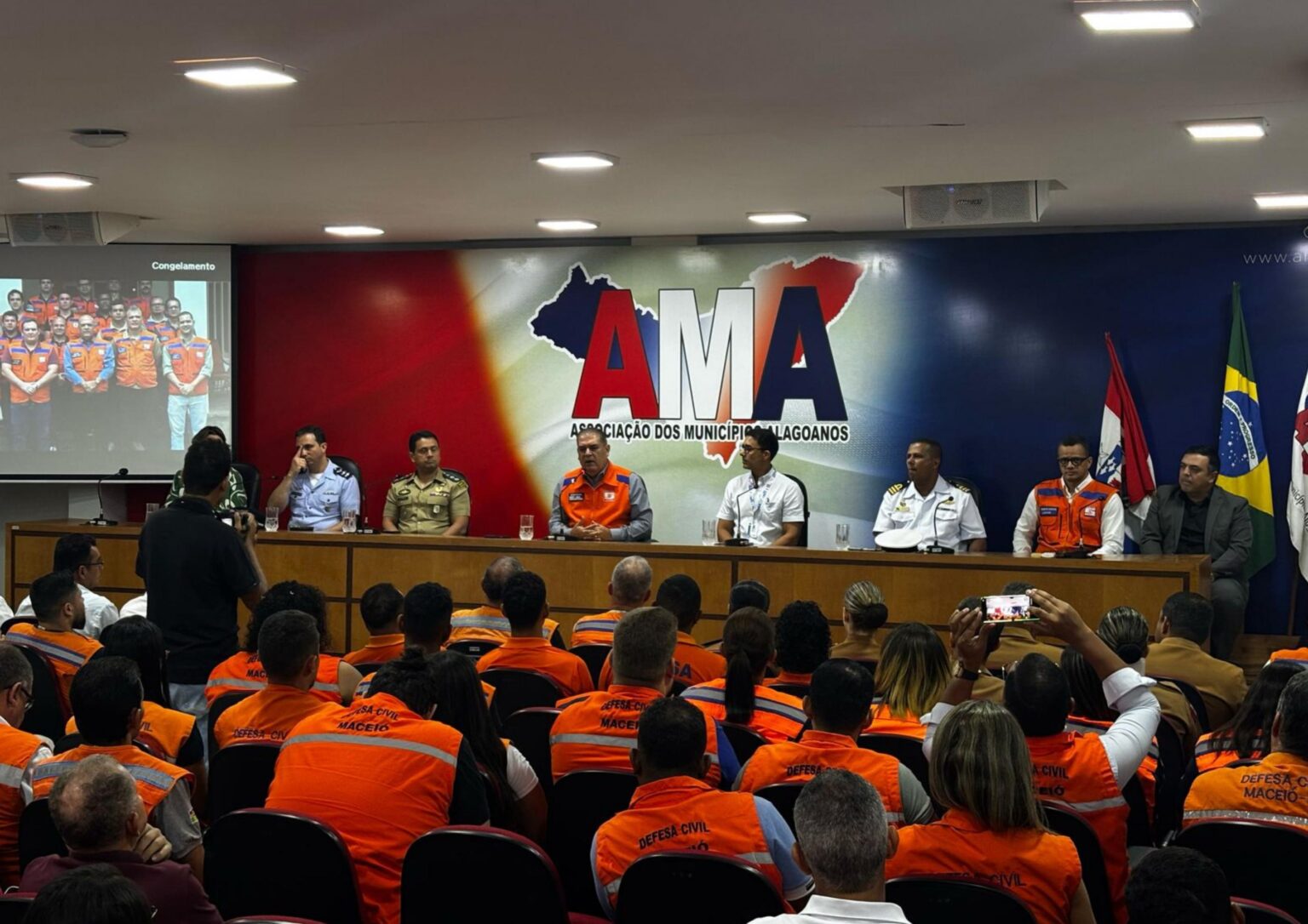 DEFESA CIVIL ESTADUAL APRESENTA PLANOS DE ENFRENTAMENTO À QUADRA CHUVOSA 2026