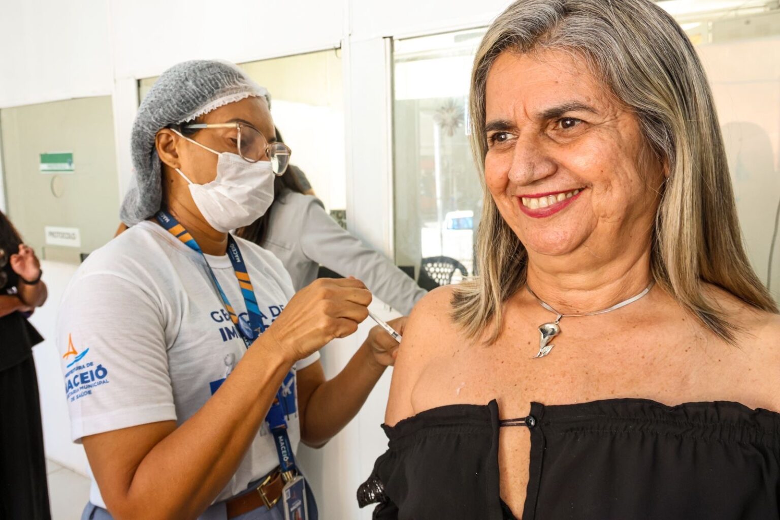 Servidores e usuários do Ipaseal são vacinados contra influenza