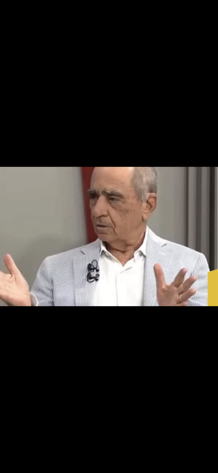 EX- SENADOR ROBERTO CAVALCANTI CHAMA “DIA DO TRABALHADOR “ DE “DIA DA VAGABUNDAGEM “