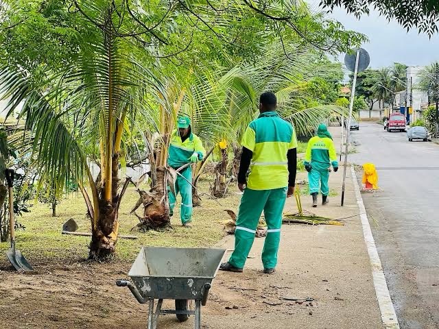 TRABALHADORES DENUNCIAM ATRASOS NO TICKET ALIMENTAÇÃO E FALTA DE PAGAMENTO DO FGTS