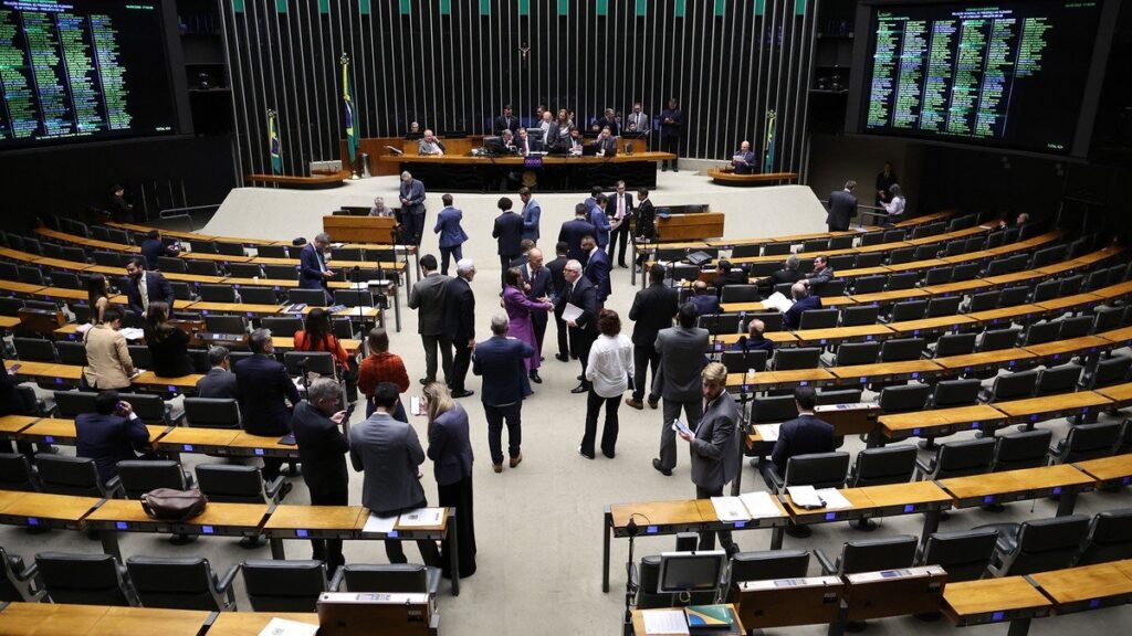 Câmara aprova aumento de penas para estupro e assédio sexual