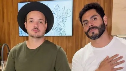 SERTANEJO ISRAEL, DA DUPLA COM RODOLFFO, SOFRE ACIDENTE DE CARRO NA ESTRADA