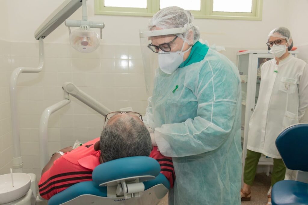 Prefeitura lança programa “Sorriso da Gente” para ampliar atendimento odontológico em Maceió