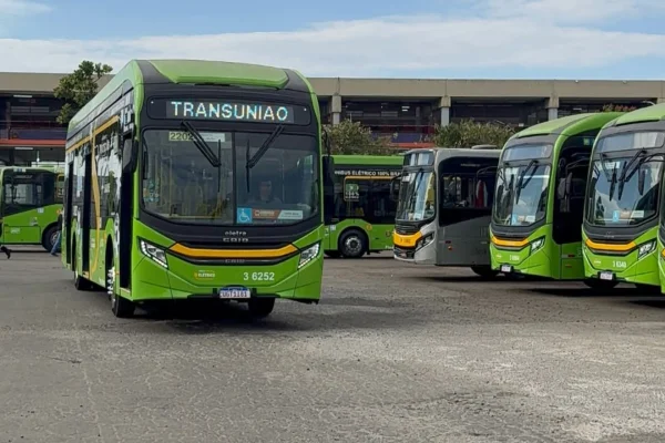 SOBRINHO DE MARCOLA RECEBEU R$ 50 MIL DA EMPRESA DE ÔNIBUS TRANSUNIÃO.
