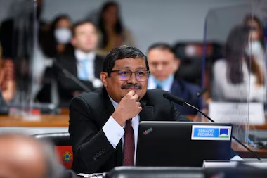 PF INDICIA DIRETOR-GERAL DA AGÊNCIA NACIONAL DA MINERAÇÃO E MAIS 50 POR ILEGALIDADES EM LICENÇAS