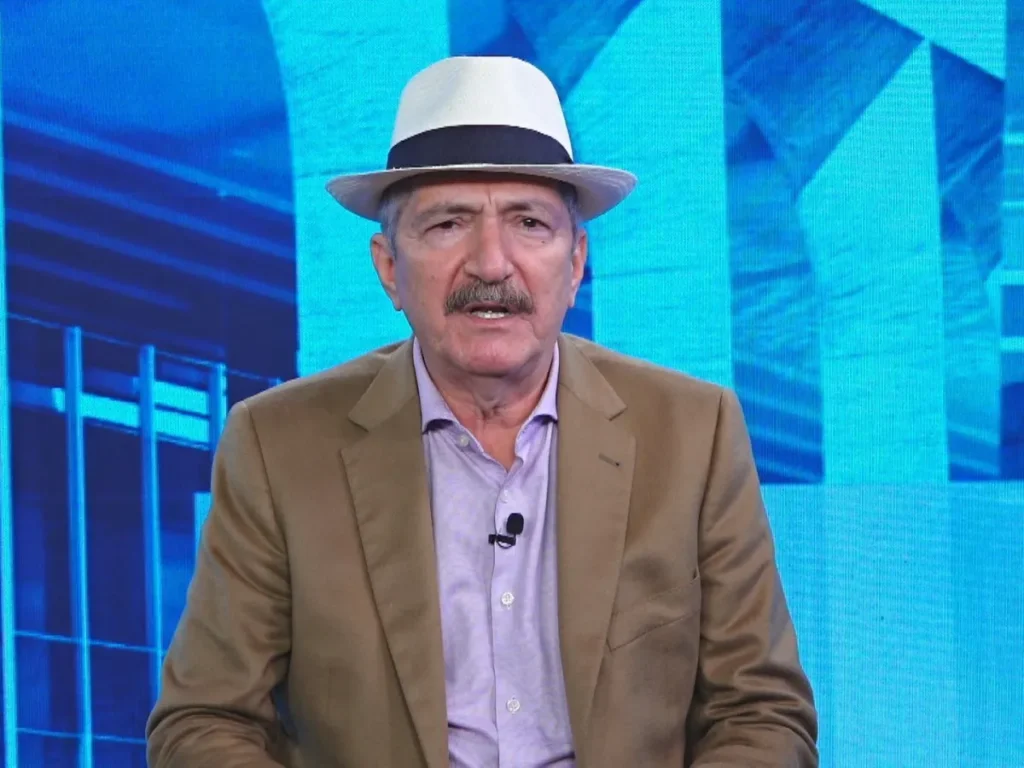 JUSTIÇA SUSPENDE EXPULSÃO DE ALDO REBELO DO DEMOCRACIA CRISTÃ E DETERMINA REINTEGRAÇÃO À LEGENDA.