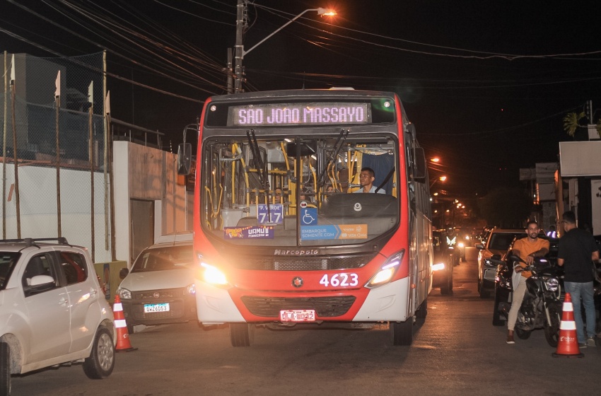 PREFEITO RODRIGO CUNHA ANUNCIA TRANSPORTE GRATUITO PARA FACILITAR ACESSO AO SÃO JOÃO MASSAYÓ.