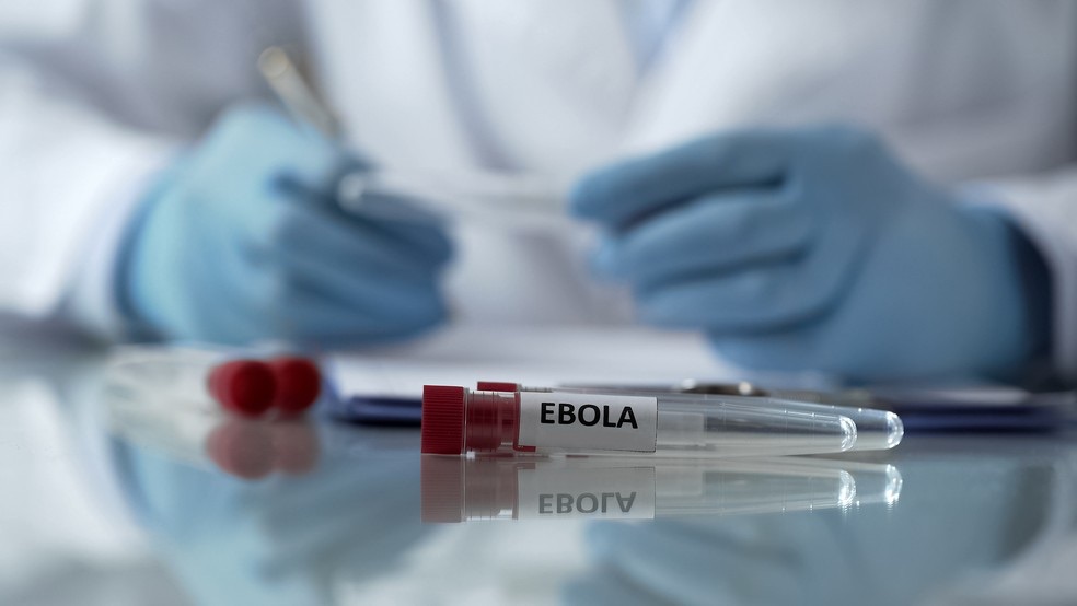 Moderna anuncia parceria para desenvolver vacina contra cepa Bundibugyo do ebola