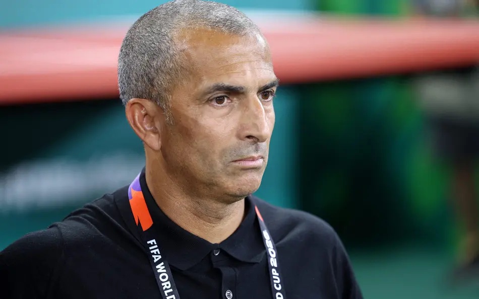 Tunísia demite técnico durante a Copa do Mundo após sofrer goleada em estreia