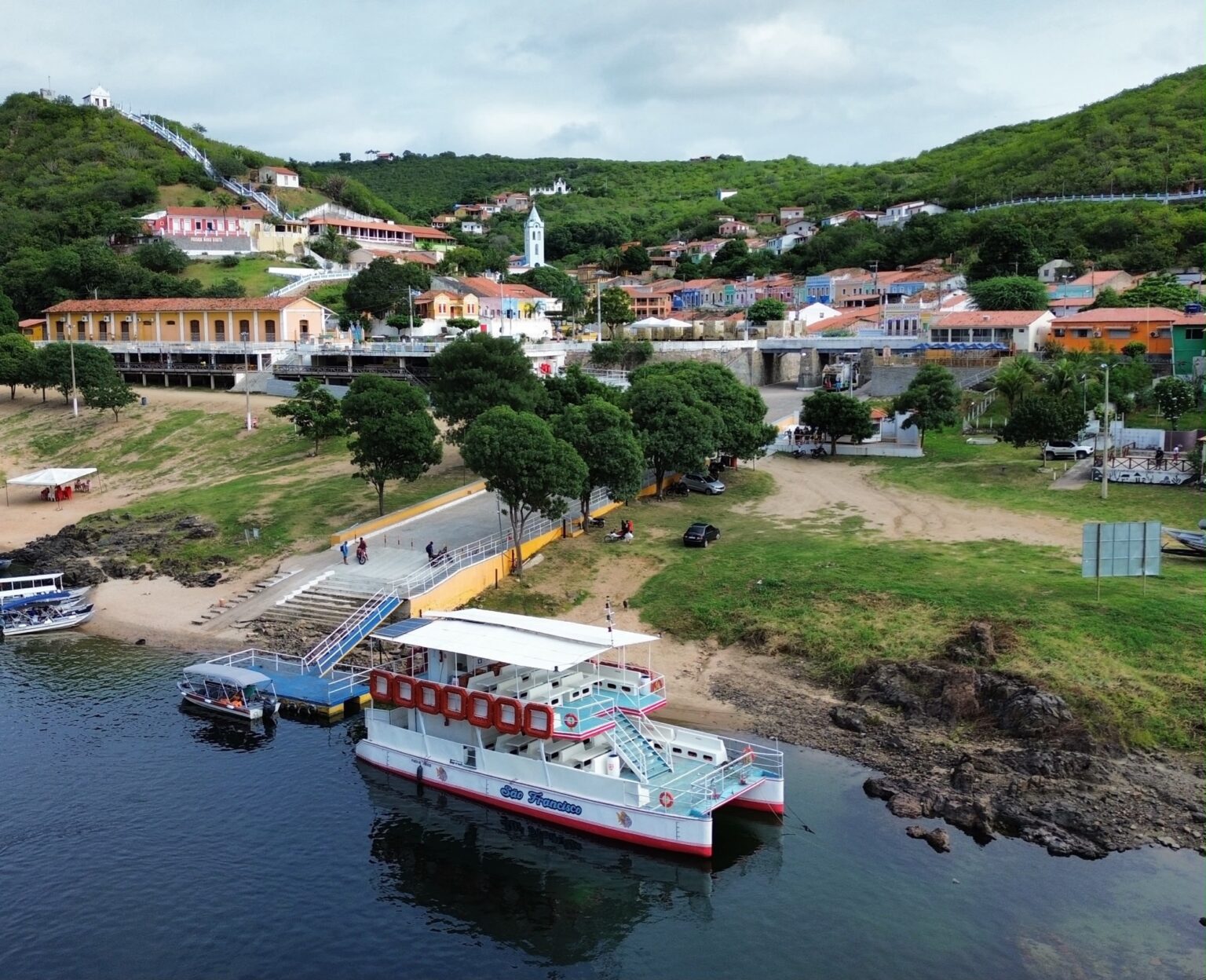 LEI FEDERAL CONSOLIDA PIRANHAS COMO UM DOS PRINCIPAIS DESTINOS DA NOVA ROTA TURÍSTICA DAS CIDADES COLONIAIS ALAGOANAS