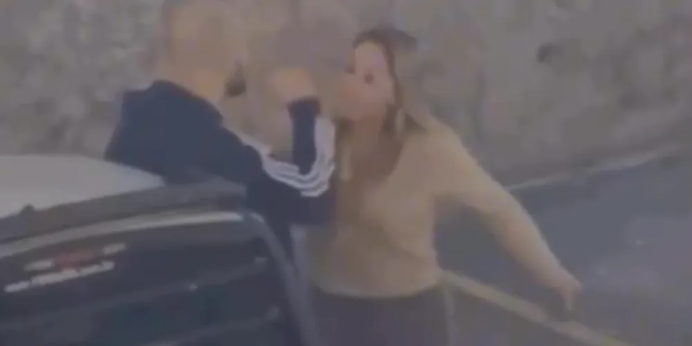 Pré-candidata a deputada estadual do PL é flagrada agredindo entregador