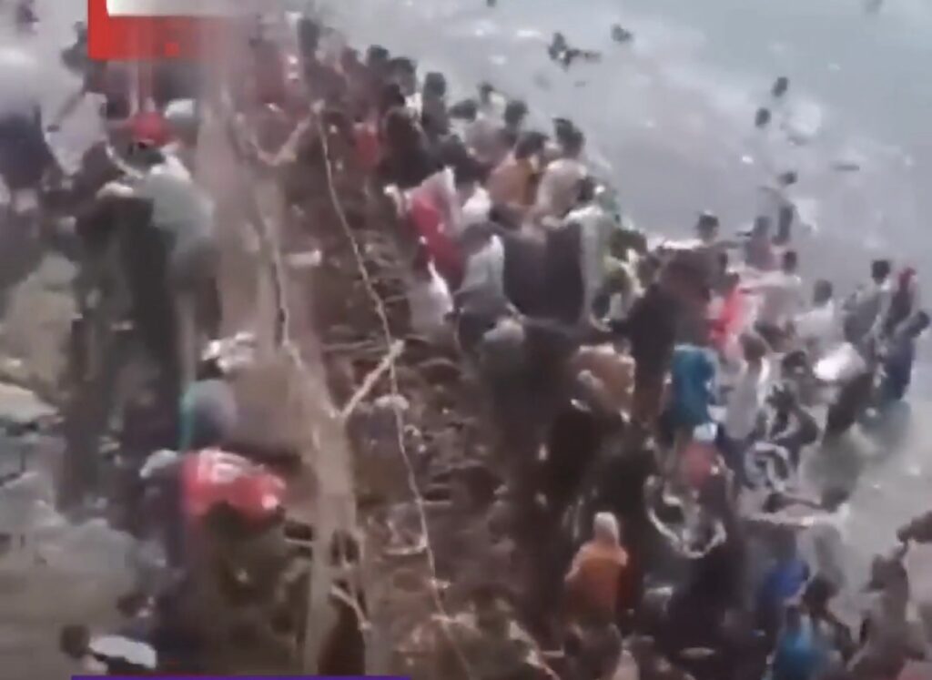 Ceuta pede fechamento da fronteira com o Marrocos após chegada de milhares de migrantes