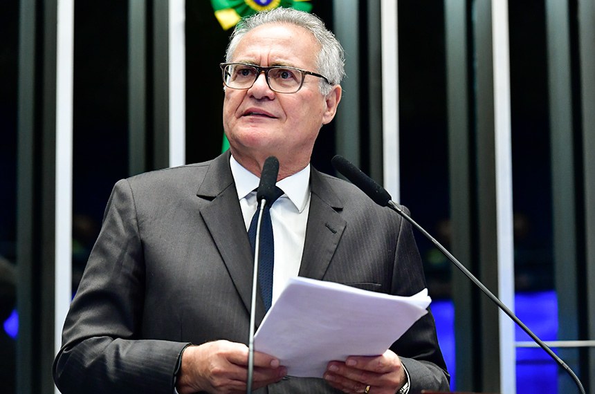 RENAN CALHEIROS INDICA OPRÓPRIO MOTORISTA À SUPLÊNCIADE CANDIDATO AO SENADO