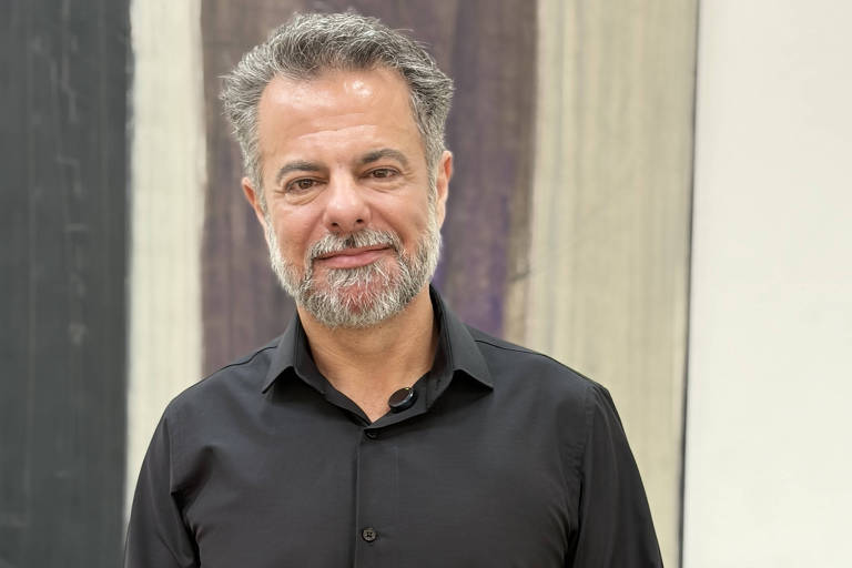 CANDIDATO VETERINÁRIO QUER EXTINGUIR CLT E PROPÕE ‘MEUBOTOX, MINHA VIDA’