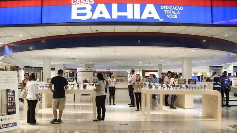 Casas Bahia fecha 298 lojas e demite cerca de 2 mil em meio a plano de cortes