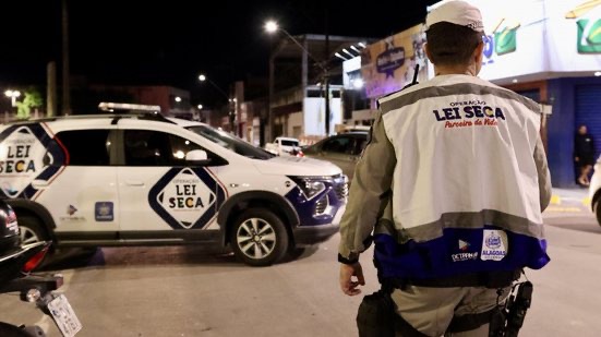 LEI SECA VAI DETECTAR USO DE DROGAS E FAZER PRÉ-TESTE EM MOTORISTA PARA INDICAR ÁLCOOL