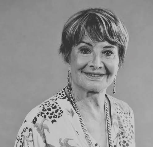 Glória Menezes 1934-2026