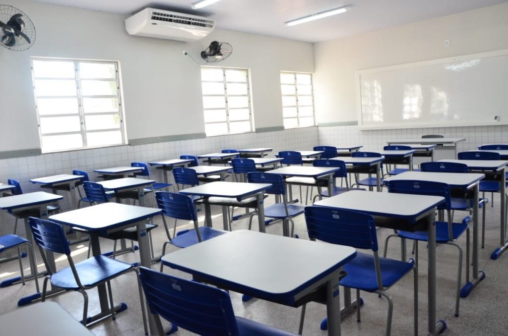 Salubridade em sala de aula: MPAL aciona Estado para garantir climatização adequada em escolas da rede estadual