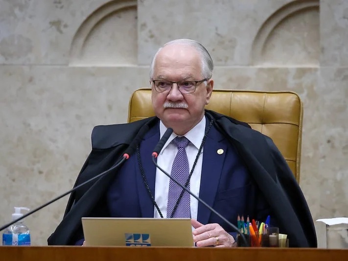 Fachin suspende decisão de Mendonça que afastou Andrei Rodrigues da PF