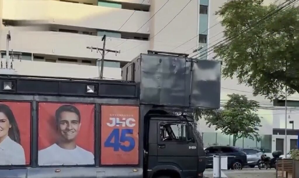 Polícia e DMTT reforçam região da TV Gazeta antes do debate